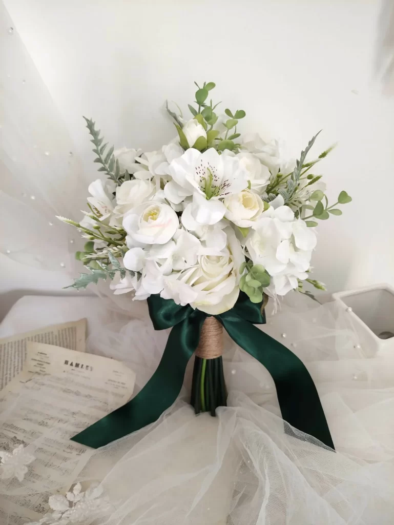 Buquê de Noiva Branco Noivinha Flor

